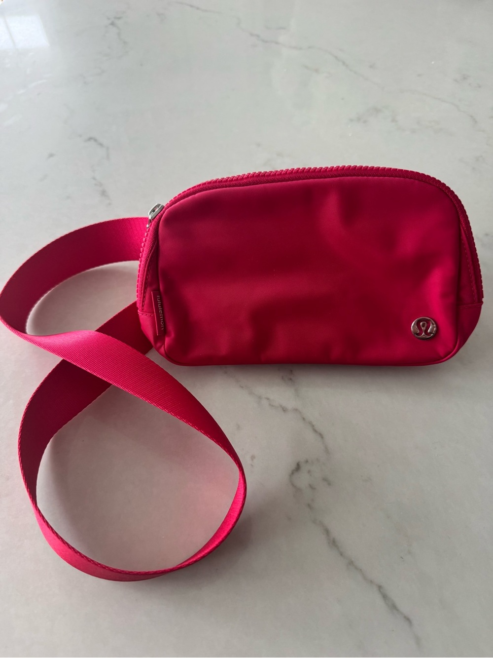 Lululemon Everywhere Belt bag 1L Hot Pink/raspberry Crossbody Belt Bag NEW
